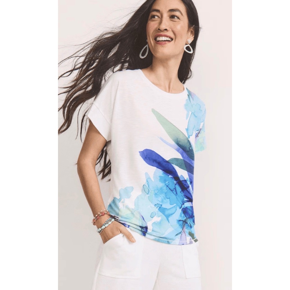 Chico's Watercolor Floral Slub Knit Top White Blue Size 3 XL Short Sleeve Boxy